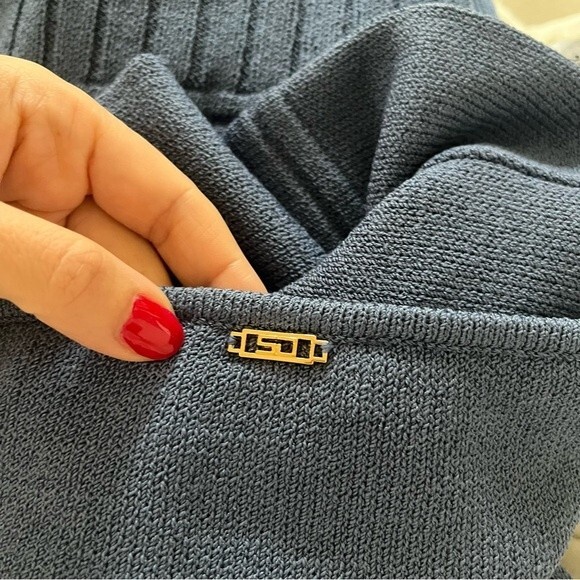 St.John Sport By Marie Gray Santana Knit Ribbed Short Sleeve Top in Blue S NWOT - Picture 5 of 12